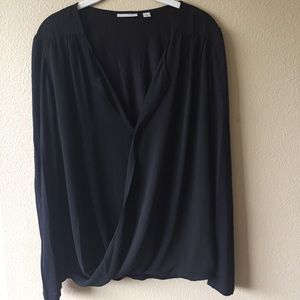 Halogen long sleeve blouse.